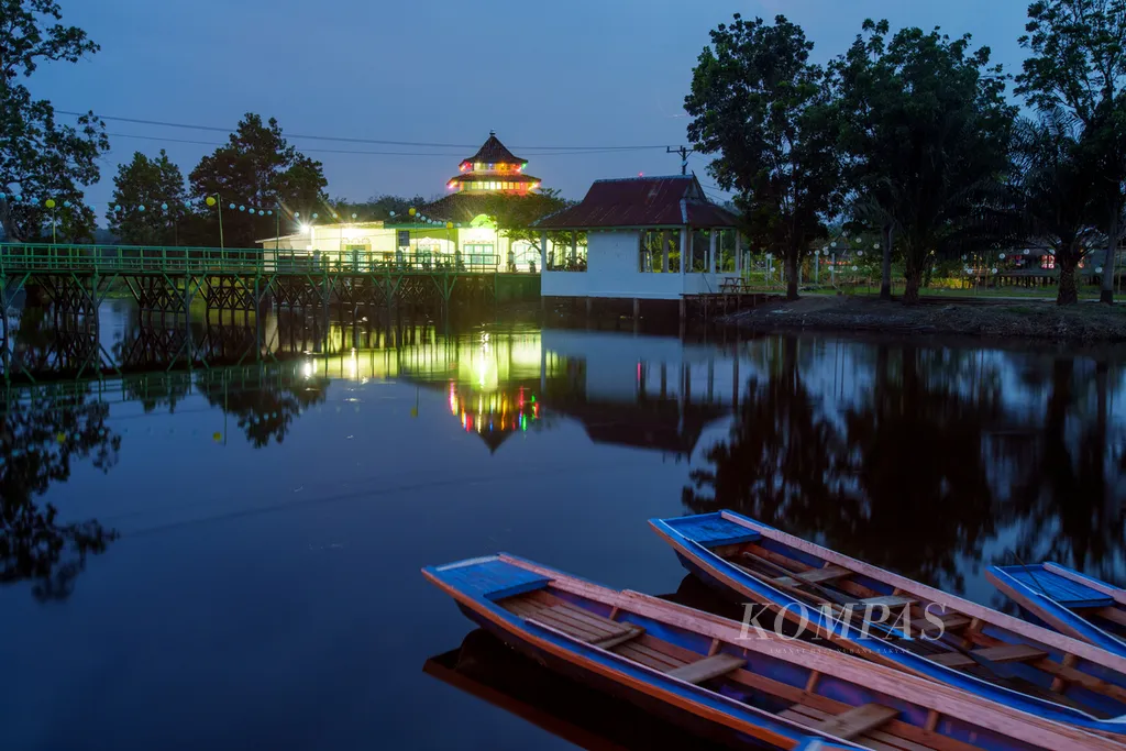 desa_danauLamo_kompas